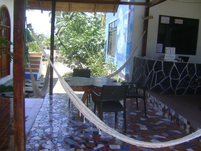 Las Gardenias Hotell Puerto Villamil Exteriör bild