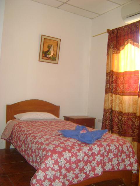 Las Gardenias Hotell Puerto Villamil Exteriör bild