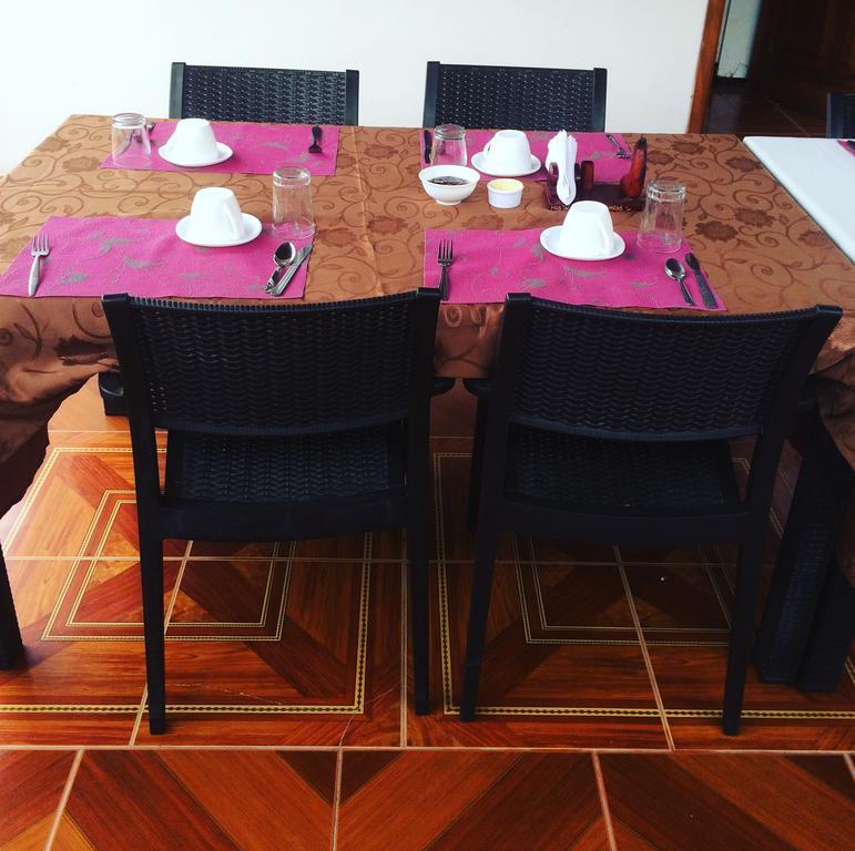 Las Gardenias Hotell Puerto Villamil Exteriör bild