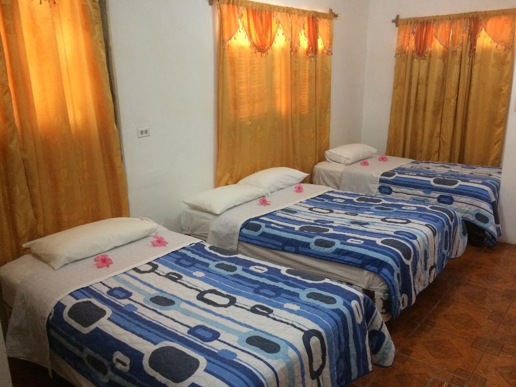 Las Gardenias Hotell Puerto Villamil Exteriör bild